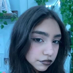 Meet your Posher, Marissa